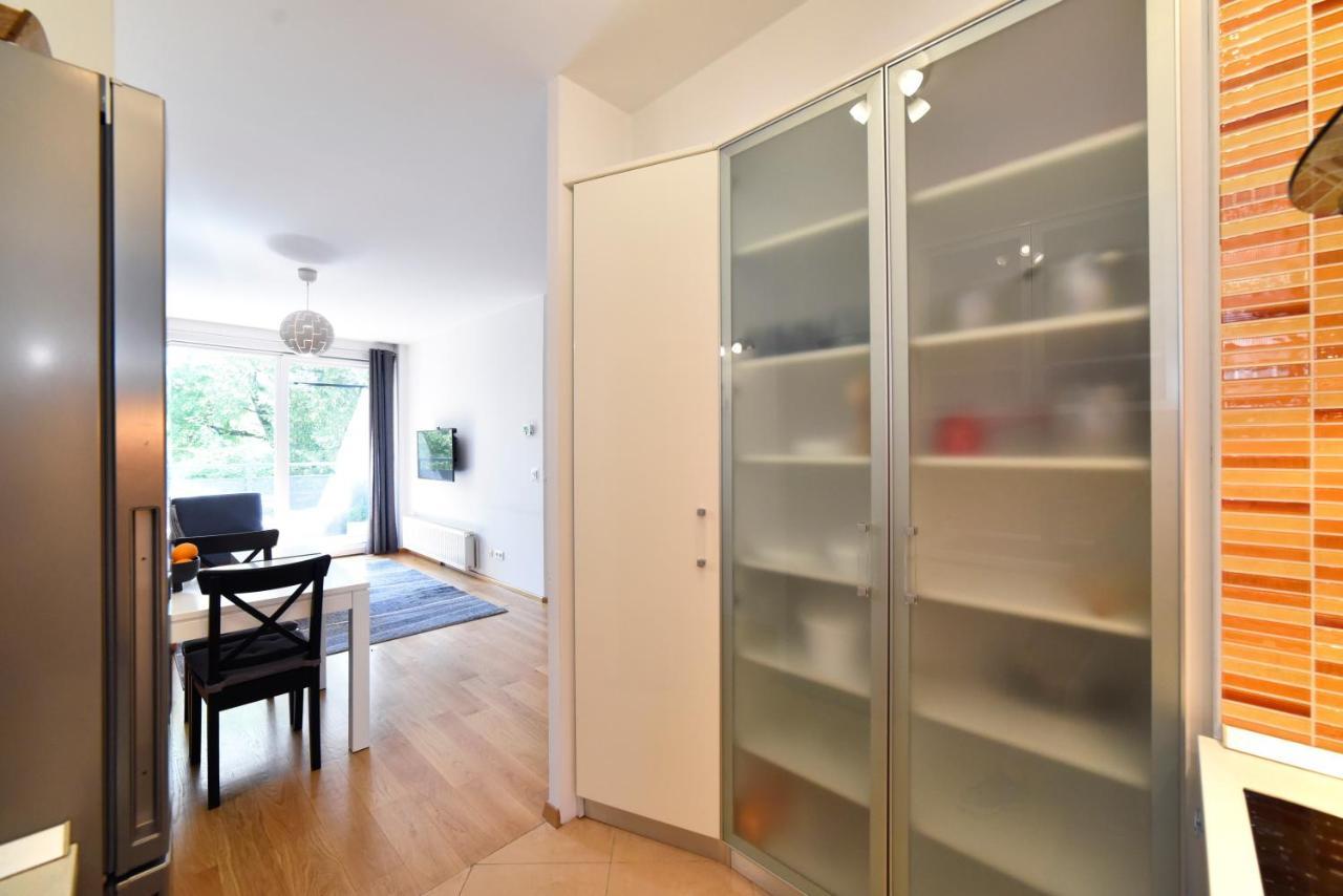 Block Apartment Park With Private Garage Parking Zagreb Ngoại thất bức ảnh